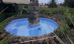 fuente en jardin